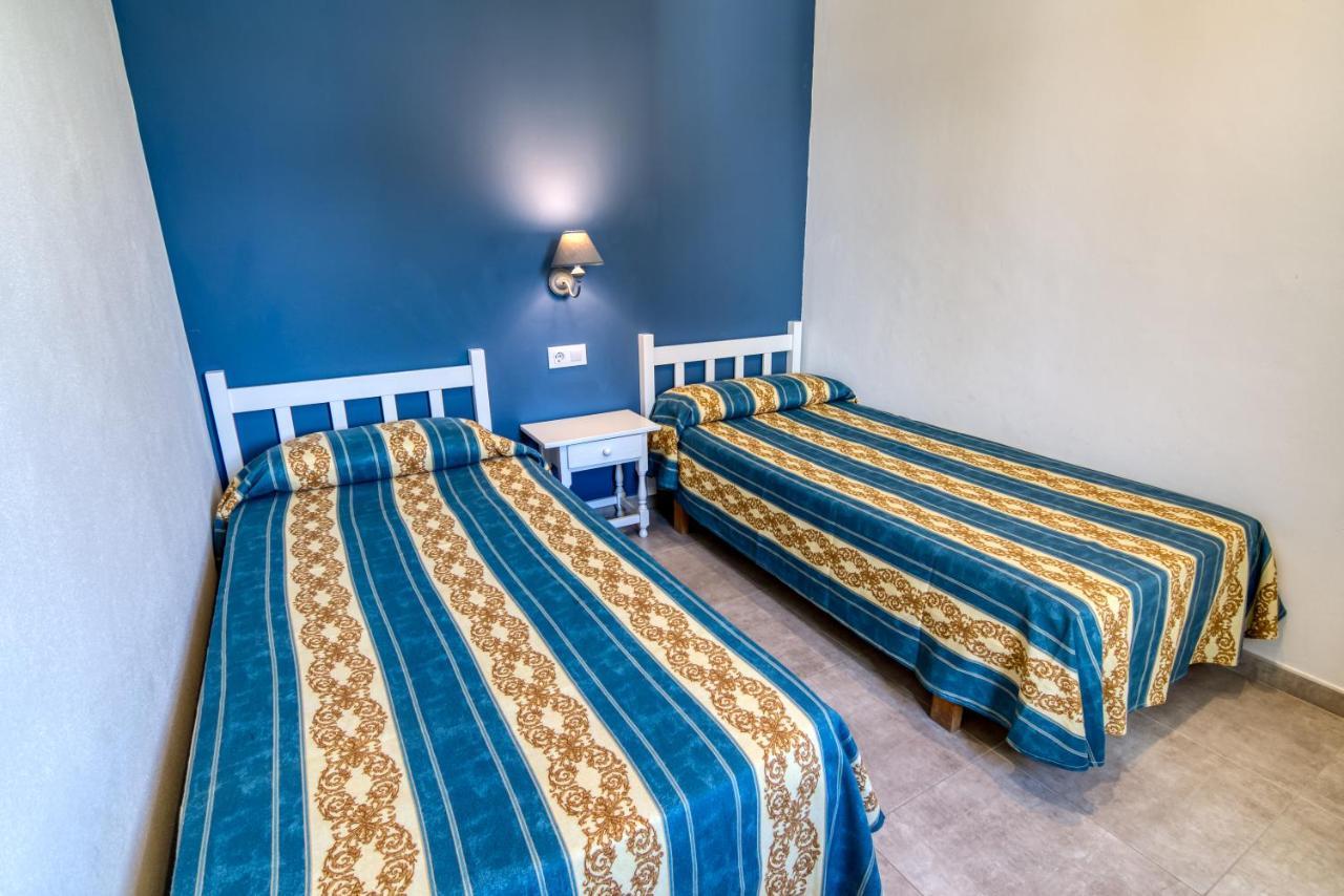 Apartamentos Las Golondrinas กาลาเอนบอสช์ ภายนอก รูปภาพ